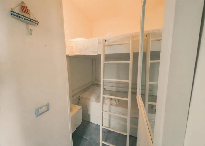 Blu Cobalto 公寓式酒店 伊斯皮卡