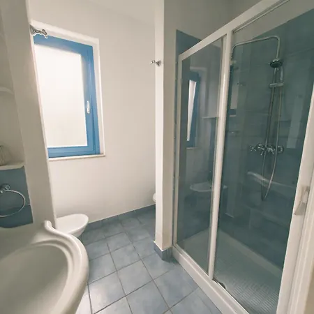Blu Cobalto 4*