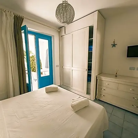 Blu Cobalto Апарт-отель 4*