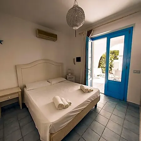 Blu Cobalto 4*